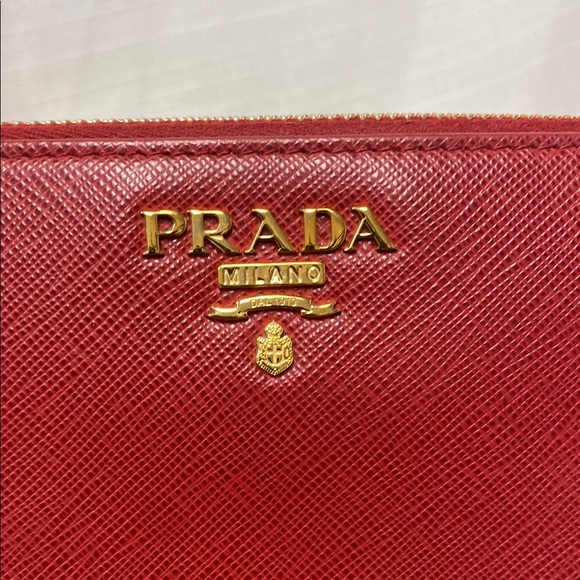 Prada Red Leather Wallet - Picture 3 of 10
